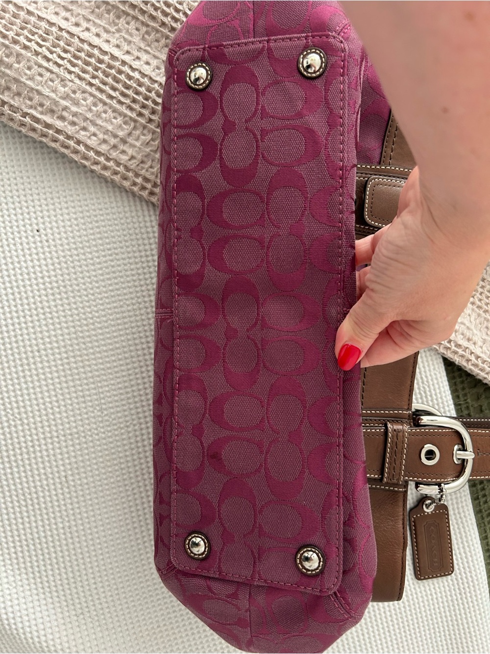 Vintage Coach - large Signature Soho in Berry with Brown Leather Trim - Picture 2 of 5